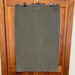 Wild Fable Grey Midi Pencil Skirt Plus Size 2X NWT Stretch Bodycon Basic